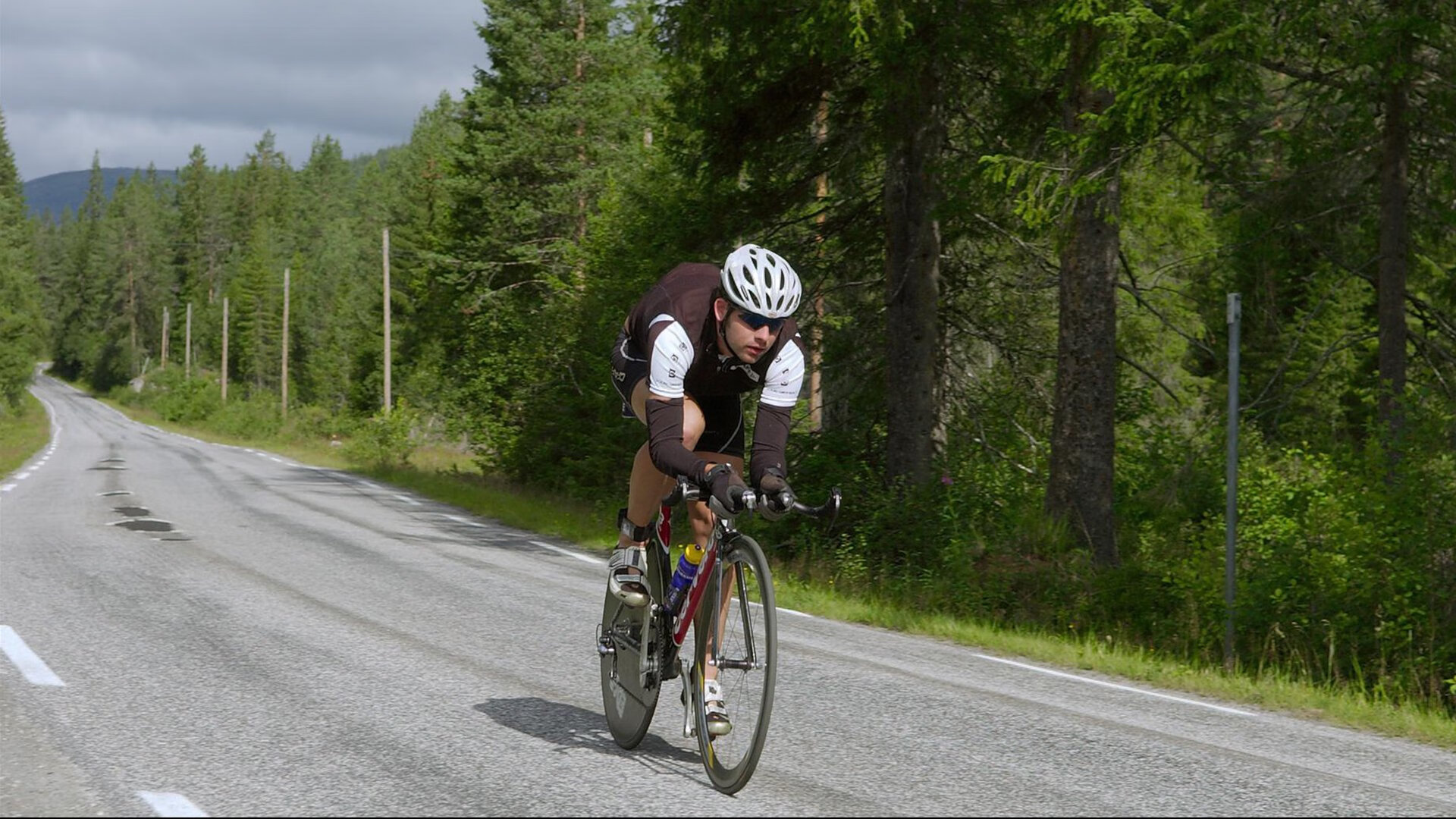 基米希终场绝杀引爆安联,马德里竞技铁血争冠路再克利物浦